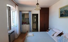 Apartments Juric - 1 A Studio Apartment With A View